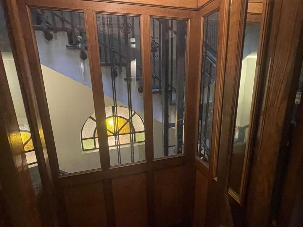 OFICINA EN ALQUILER SOBRE PEATONAL SARANDÍ