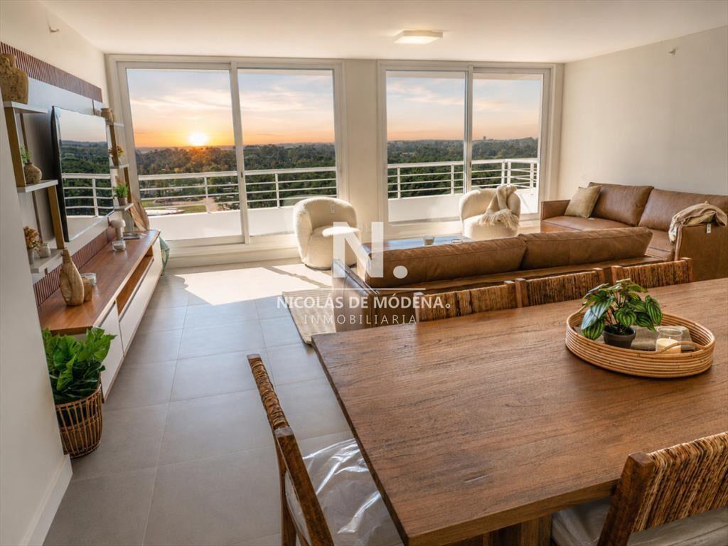 Apartamento de 3 dormitorios en venta en Torre