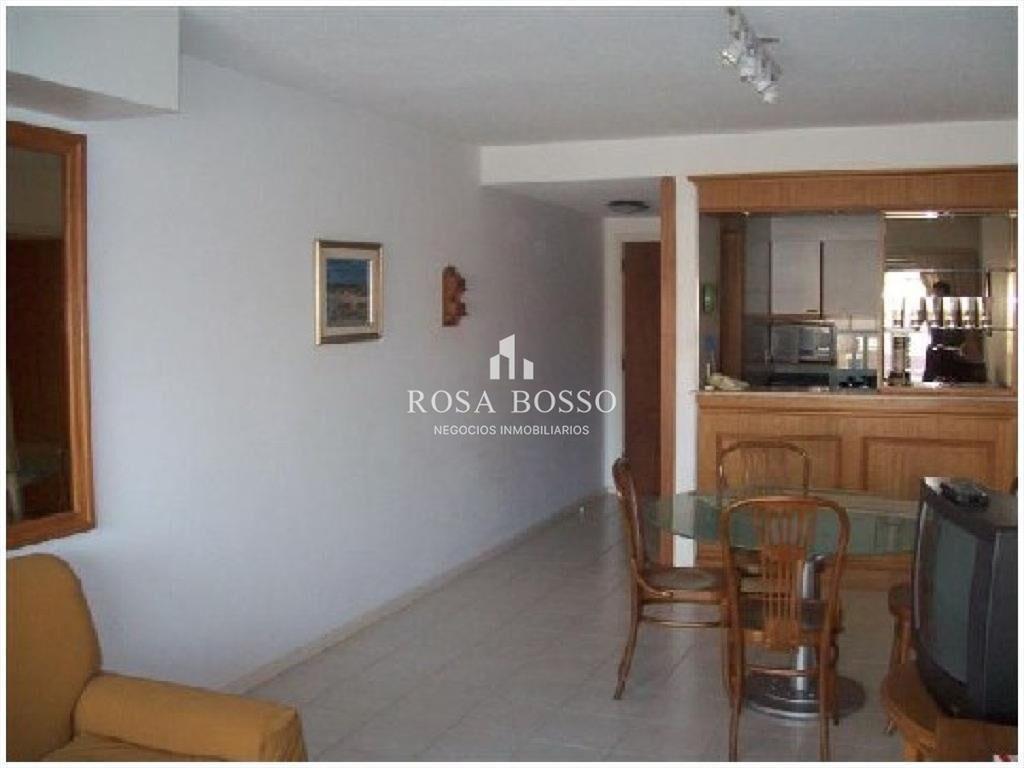Apartamento en Brava, 1 dormitorios *