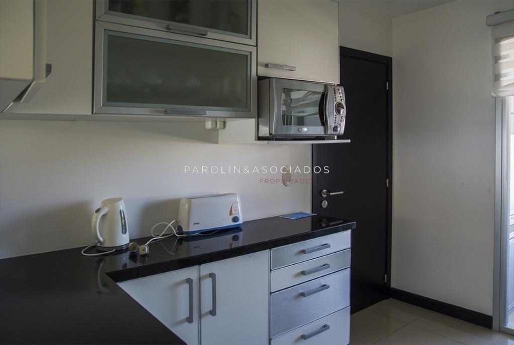 Hermoso Departamento en venta, mansa. Punta del