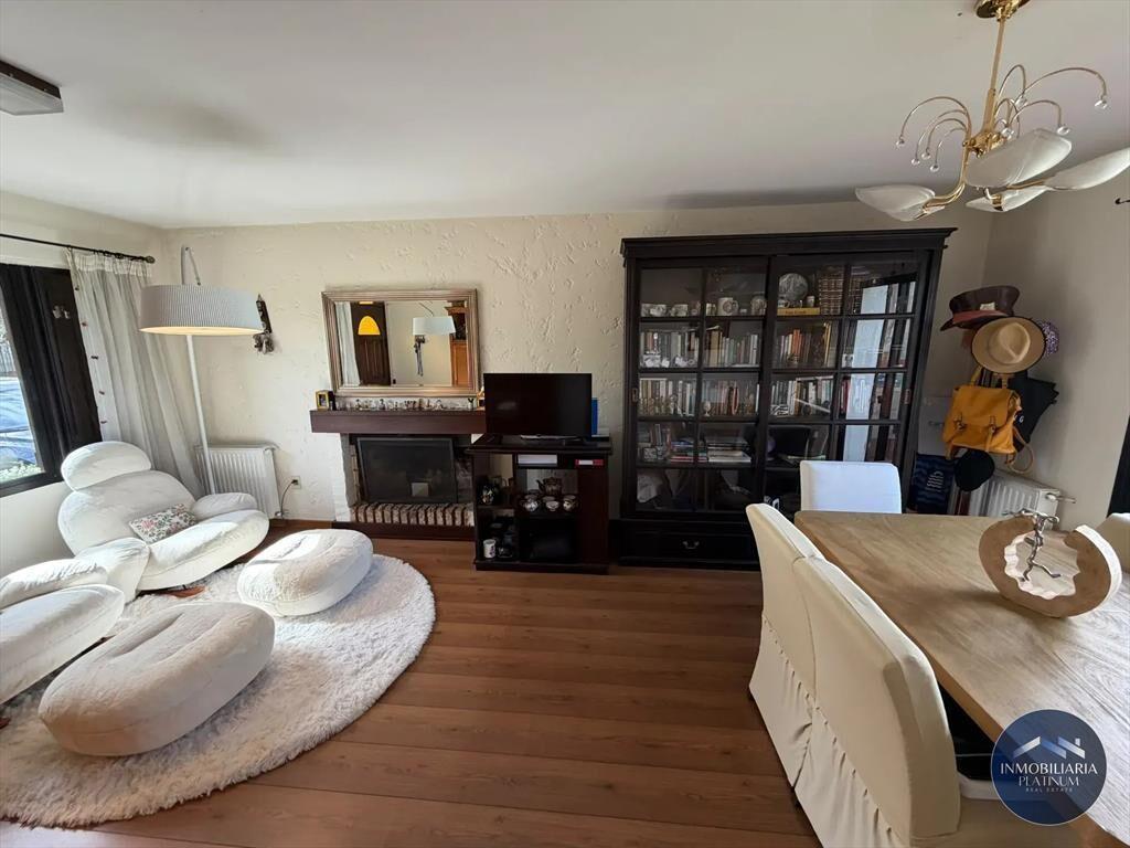 Casa en venta 4 dormitorios c/cochera, Carrasco