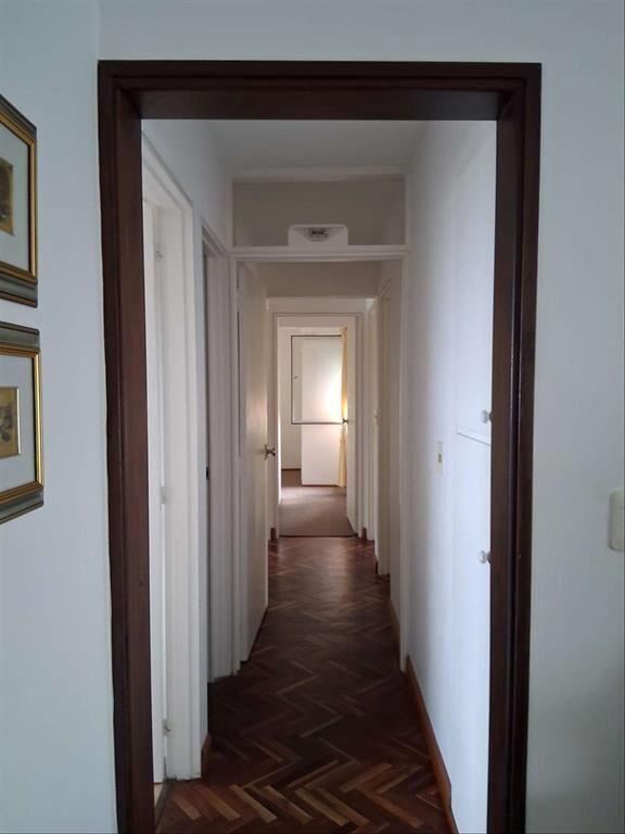 HERMOSO APARTAMENTO A METROS DE RAMBLA 4 dormitorios 2 baño
