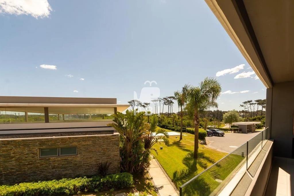 Venta apartamento 3 dormitorios con piscina Playa