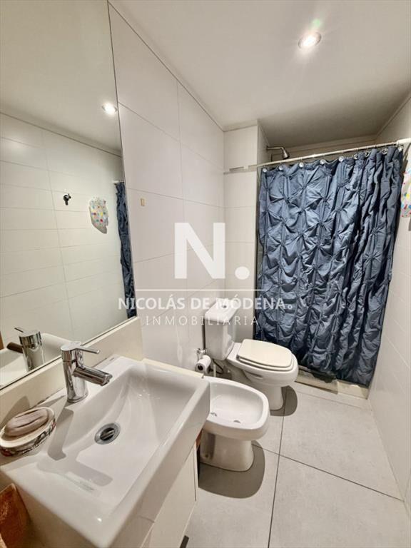 APARTAMENTO EN VENTA SOBRE ROOSEVELT CON GARAJE
