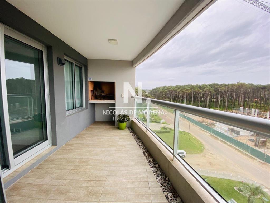 apartamento en playa brava