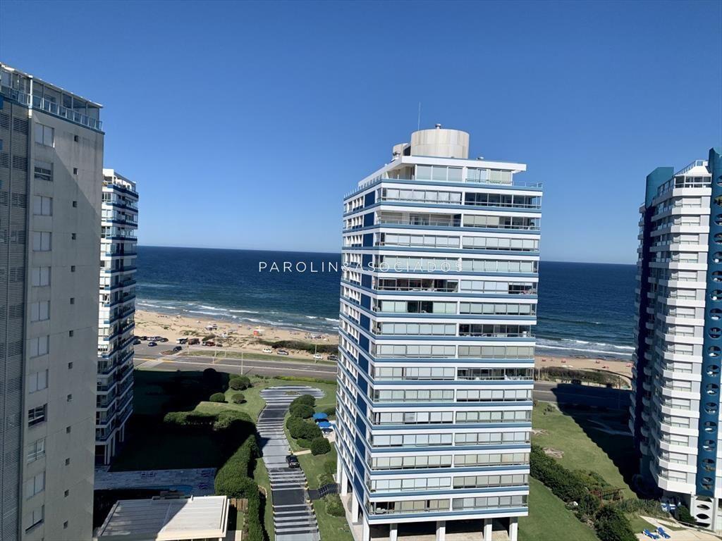 Apartamento en Punta del Este, Brava