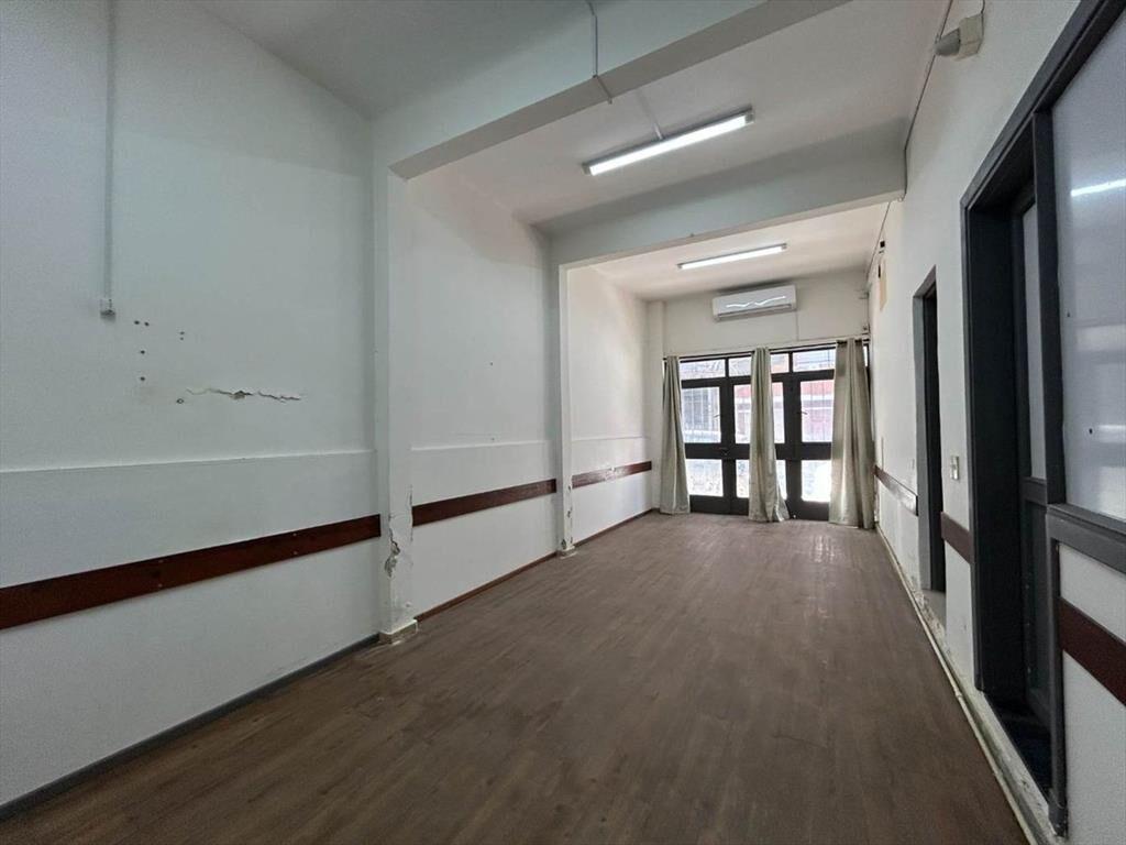 VENTA CASA / OFICINAS EN CORDON CON RENTA