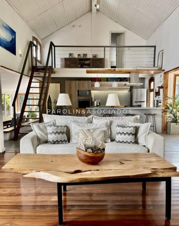 Casa en venta de 4 dormitorios en el Tesoro, La