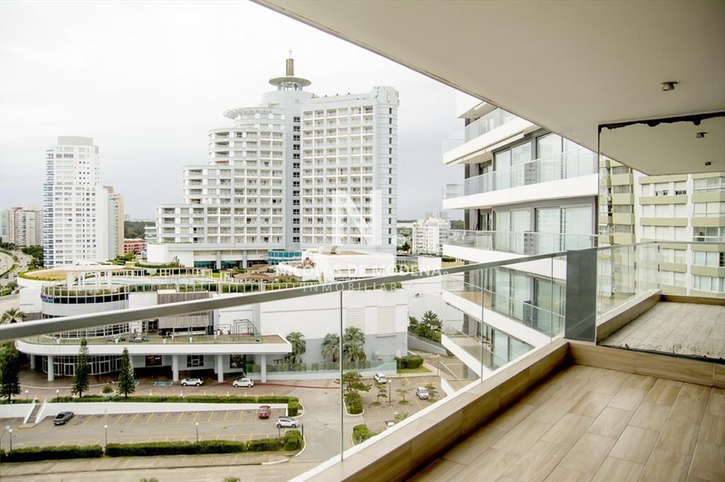 Espectacular apartamento de 3 suites en venta al