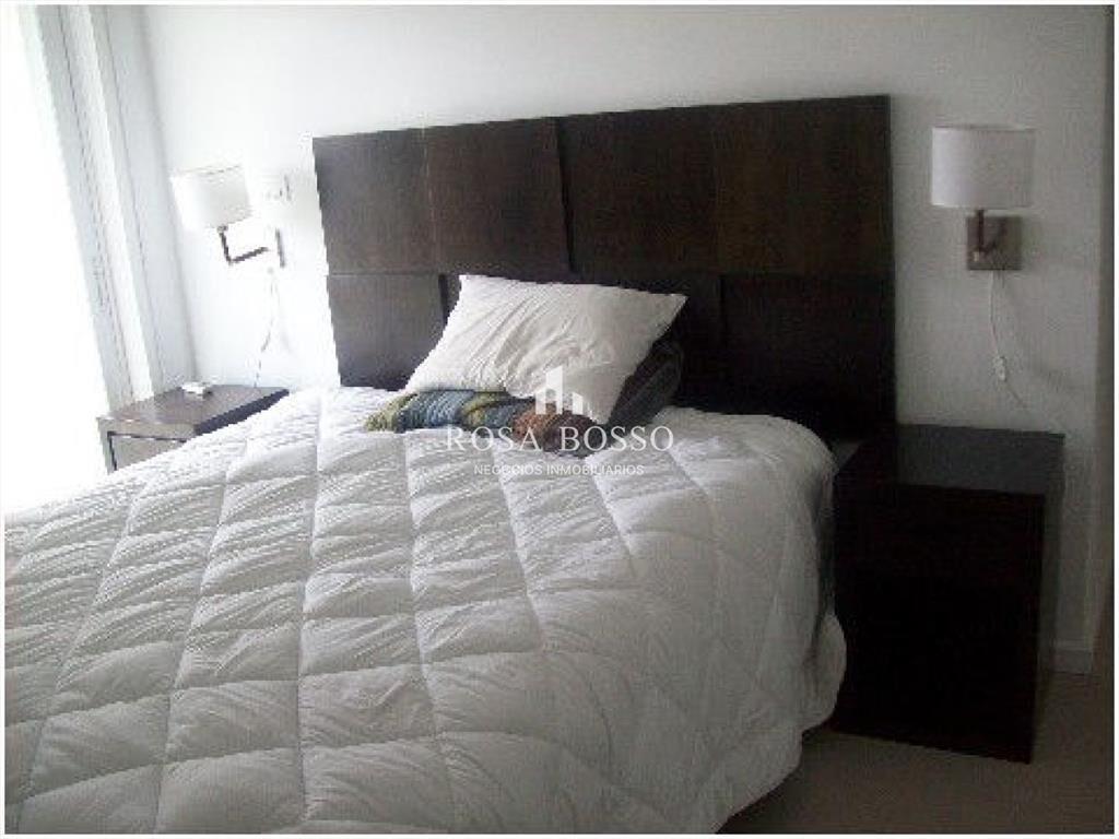Apartamento en Brava, 1 dormitorios *