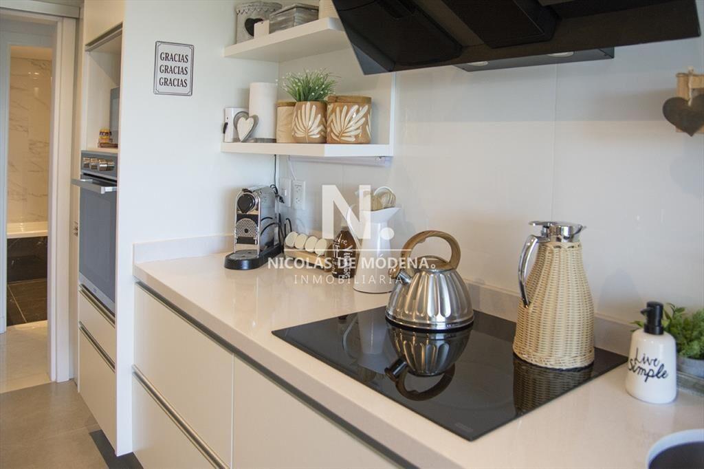 Apartamento 2 dormitorios en venta a metros del mar, Punta