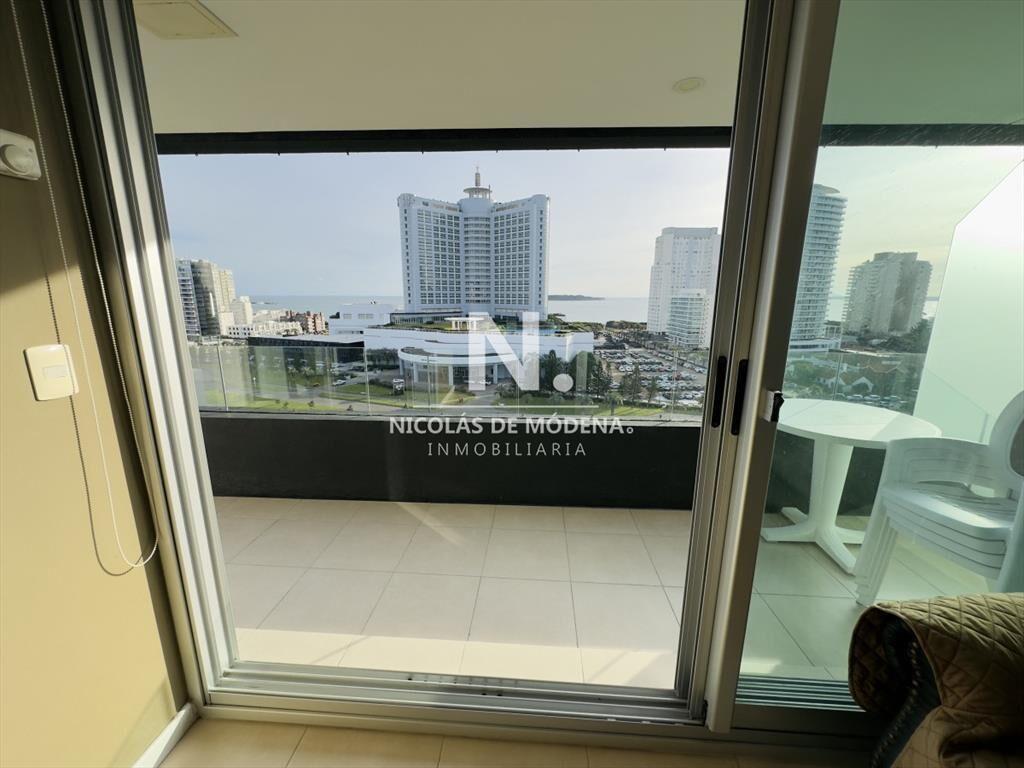 Venta y alquiler de apartamento de 3 dormitorios