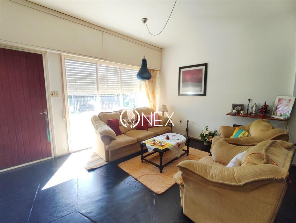 Casa en Venta (4 dorm.) + apto (3 dorm.) en Solymar a mts d