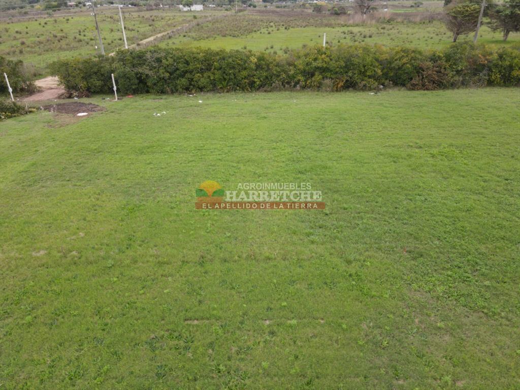 Terreno en Progreso, 360 m   en Jardín de los