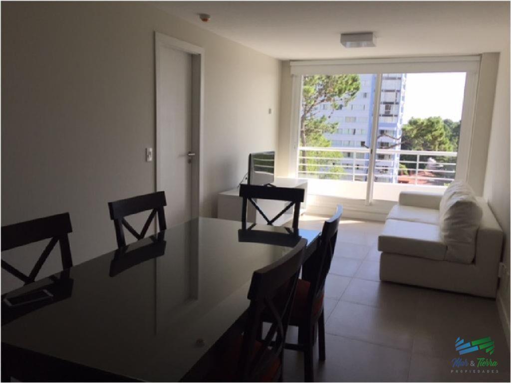 Apartamento en Roosevelt, 2 dormitorios *