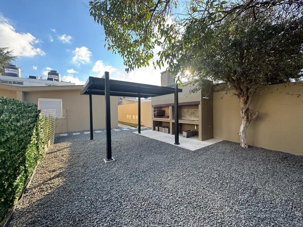 Venta monoambiente en complejo cerrado- Carrasco Norte