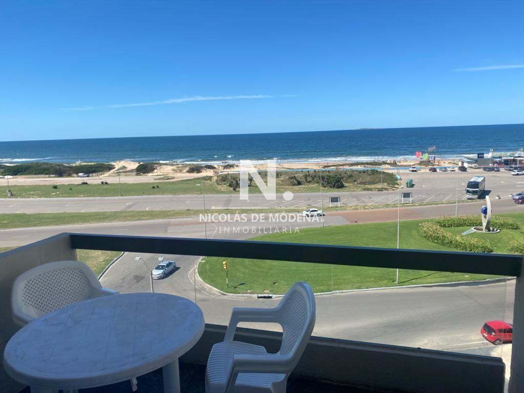 Apartamento en venta de 3 dormitorios en Punta