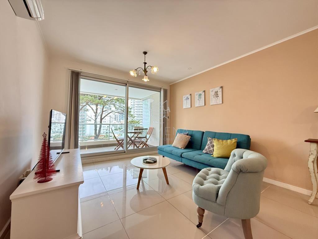 Lindo entorno ,nuevo ,con servicios , buena zona