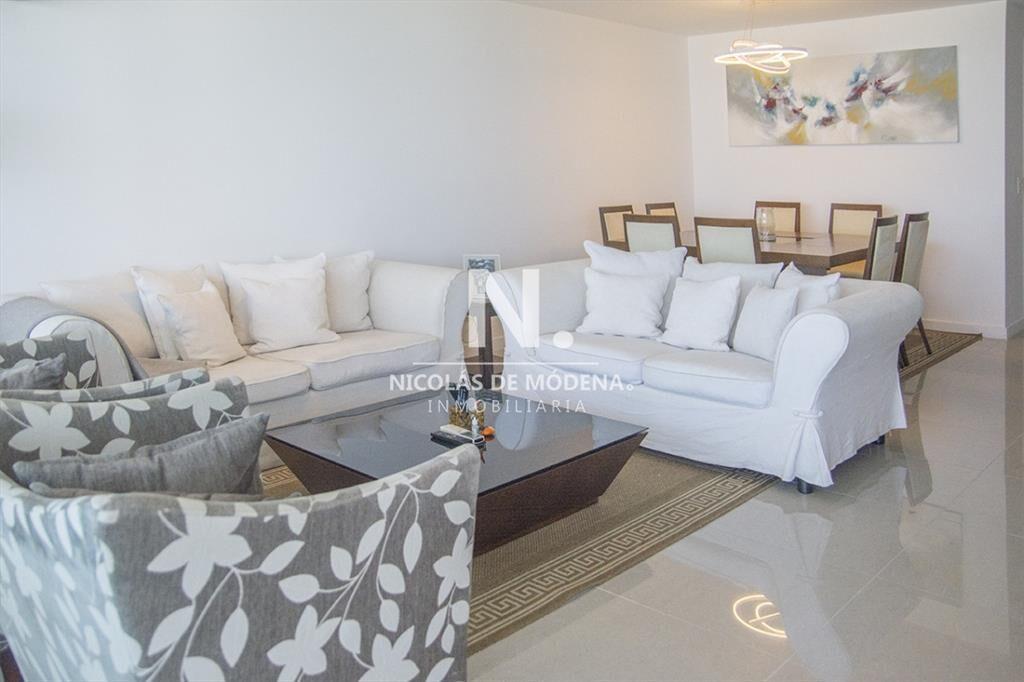 Departartamento de 3 dormitorios en venta en One