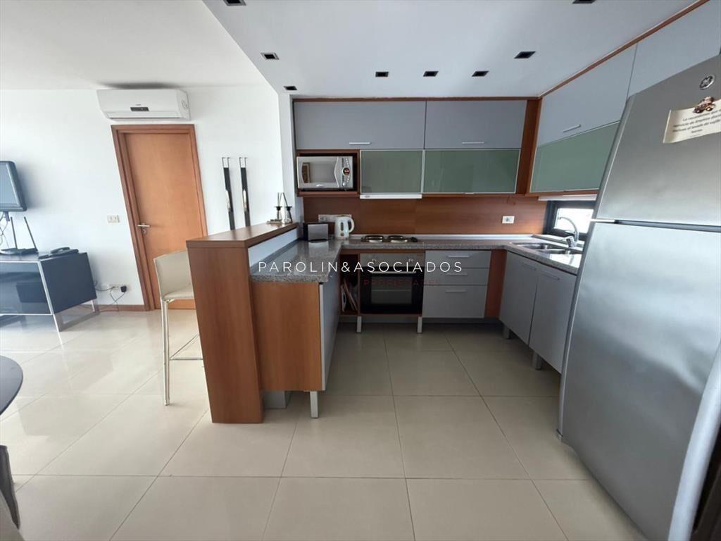 Departamento en Venta en Torre Tressesenta, Punta