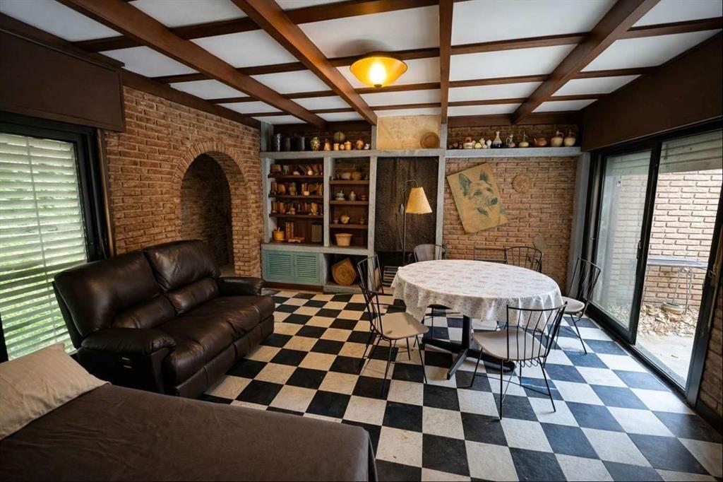 PROPIEDAD ÚNICA EN PRADO - 2.005 m² DE TERRENO Y GRAN POTEN