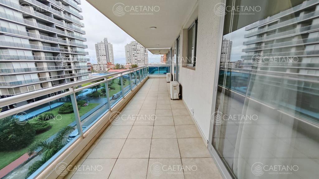 Alquiler anual apartamento de 2 dormitorios en