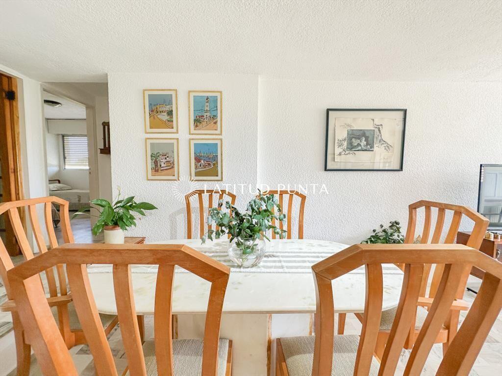 Apartamento en Roosevelt, 2 dormitorios y