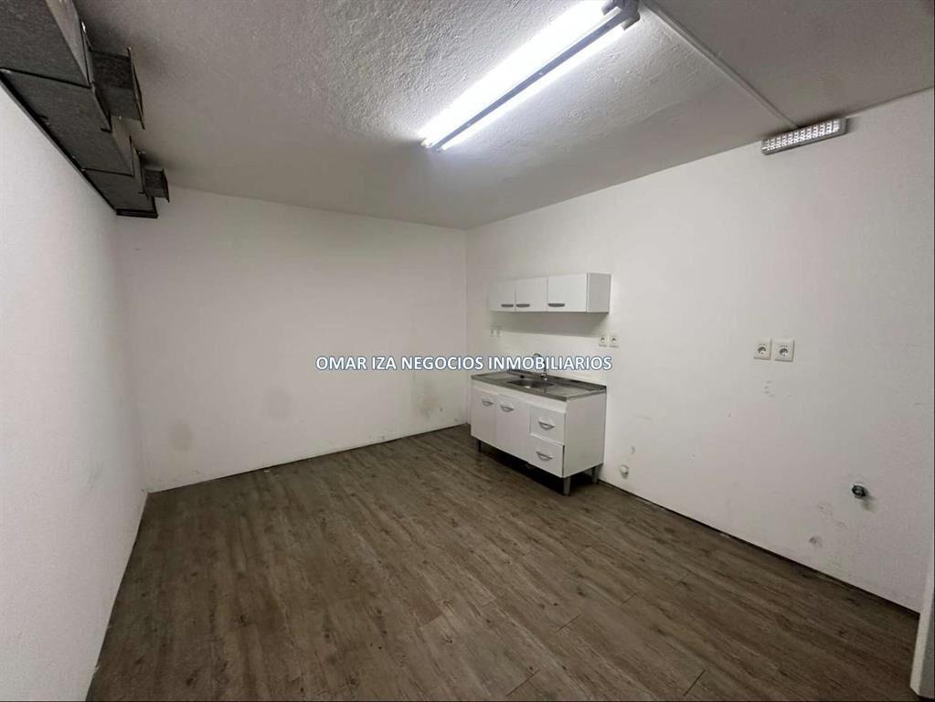 ALQUILER LOCAL COMERCIAL EN AGUADA, 800M2, ENTRADA VEHICULA