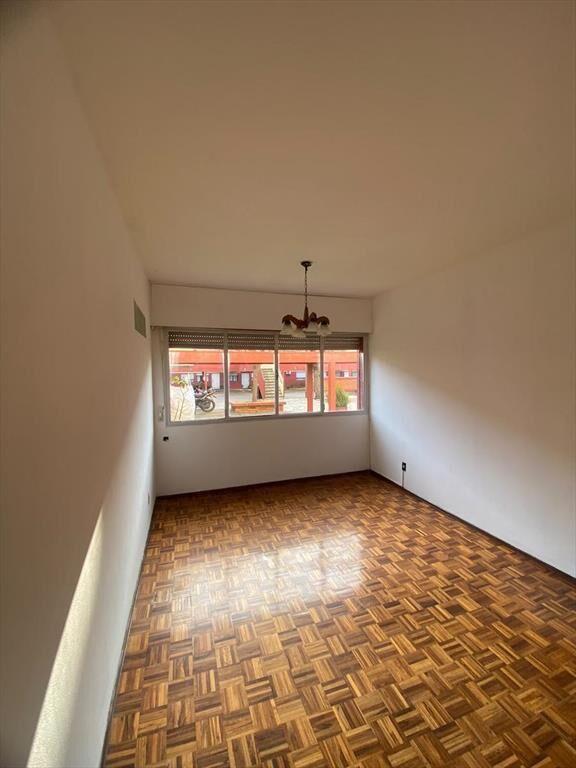 Venta apartamento 4 dormitorios en complejo cerrado con seg