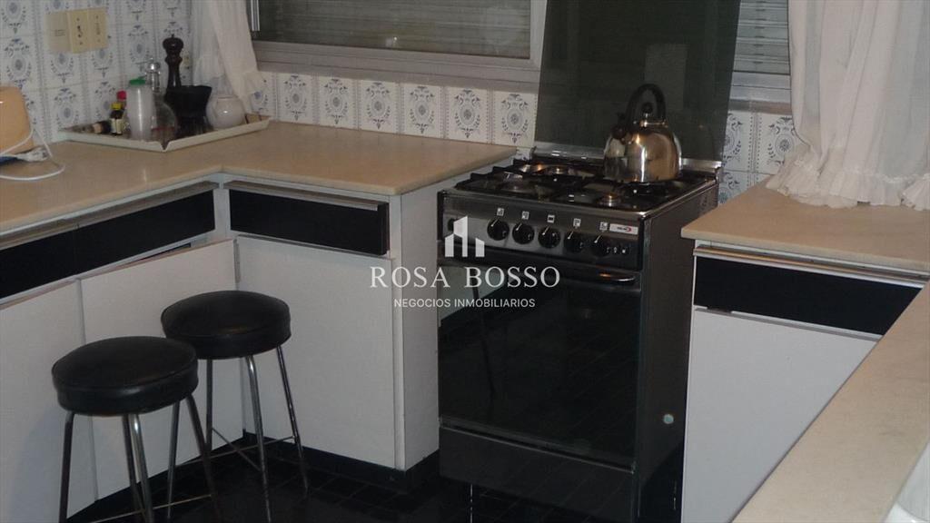 Apartamento en Brava, 3 dormitorios *