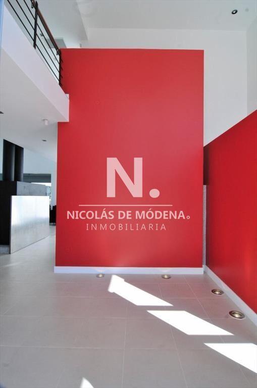 Venta de casa Minimalista en Parque del Golf, del