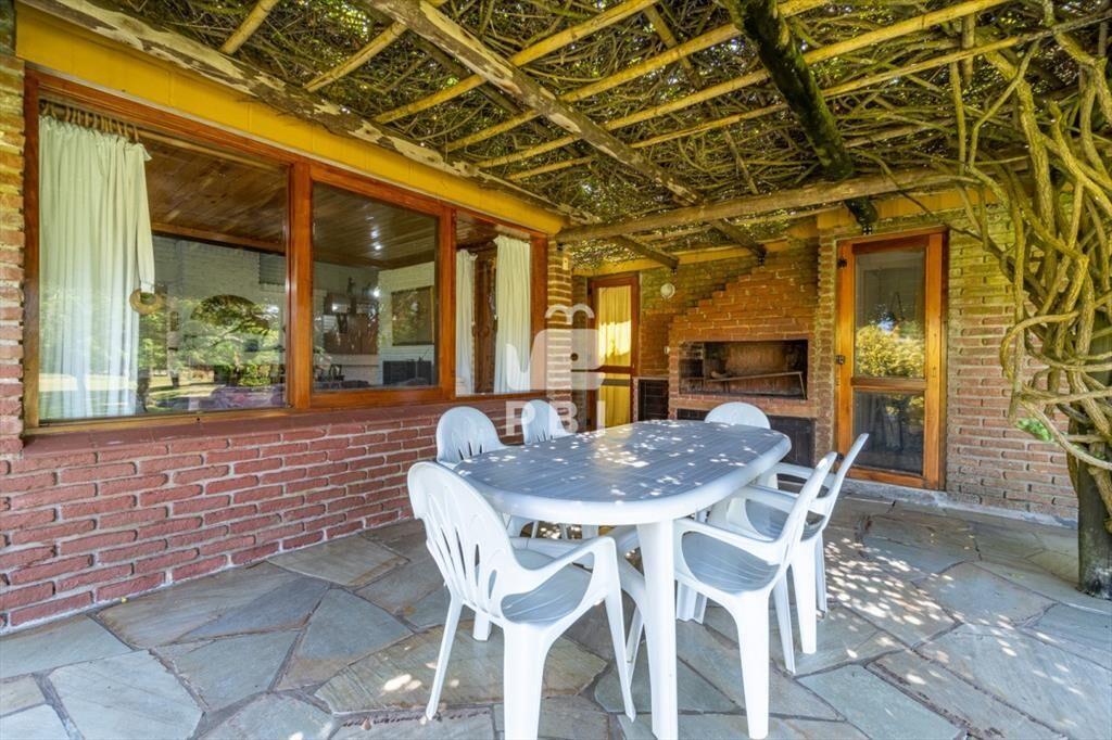 Casa 3 DORMITORIOS en Camino Lussich, Maldonado -