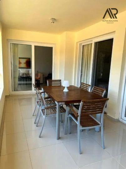 Apartamento en venta c/ cochera en Solanas