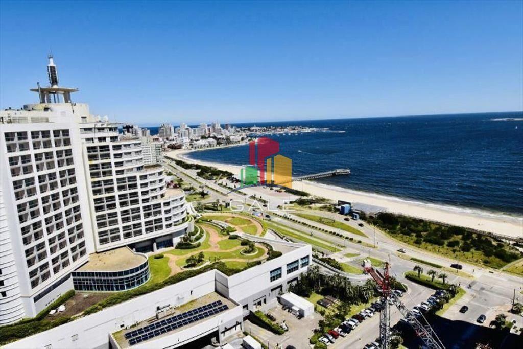 Apartamento en alquiler Playa Mansa 2 dormitorios SEASONS