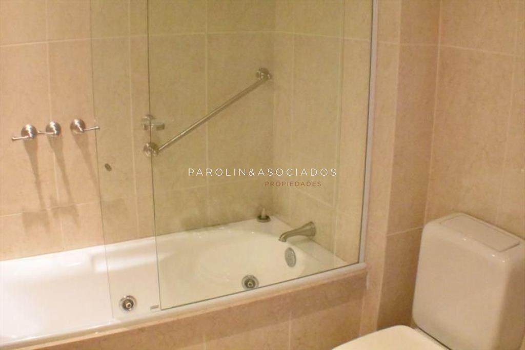 Apartamento de 3 dormitorios en Le Jardin, Punta