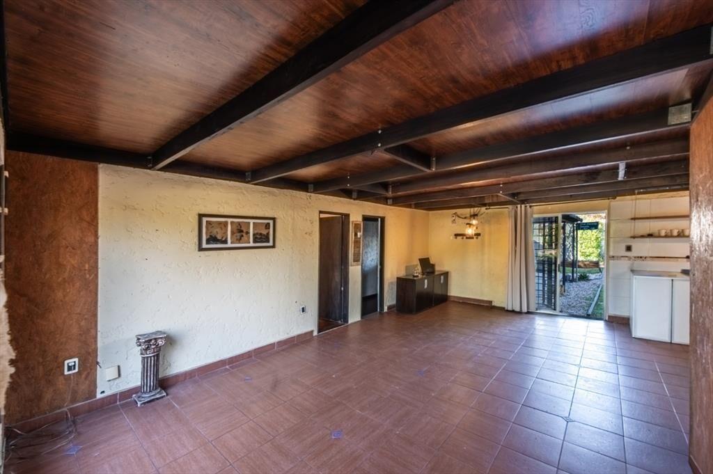 Casa en venta 4 dormitorios 2 baños c/ cochera en Parque...