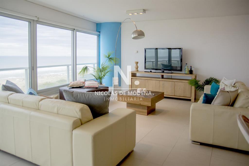 venta apartamento de 3 dormitorios en Punta del Este