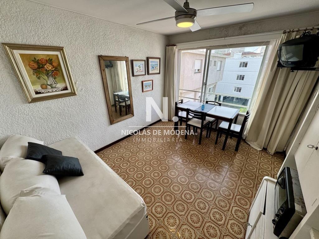 Venta apartamento de 1 dormitorio Punta del Este