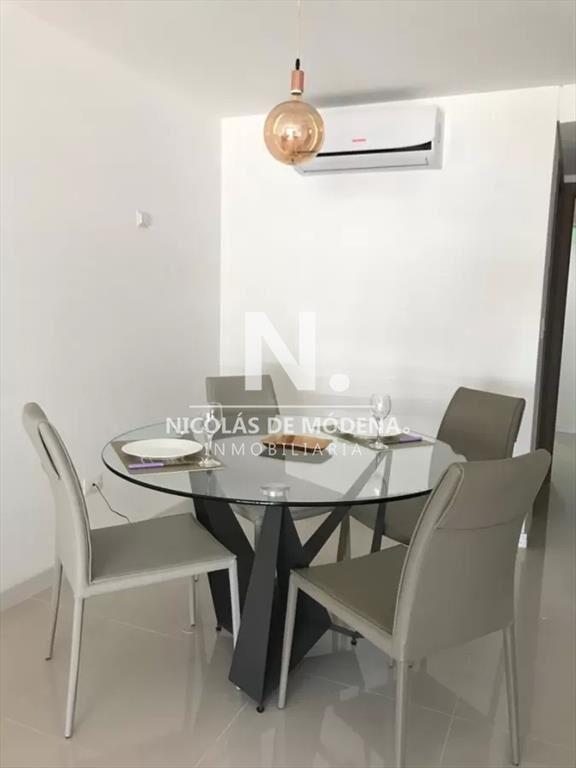 Impecable departamento, comodo e iluminado.