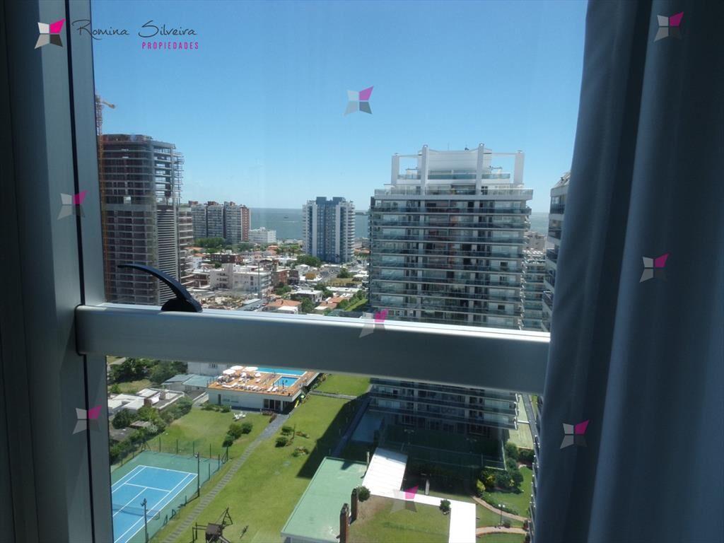 VENTA APARTAMENTO 3 DORMITORIOS PUNTA DEL ESTE