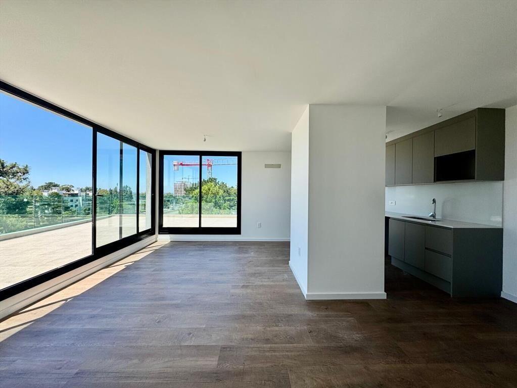 ESPECTACULAR PENTHOUSE SOBRE AV. DE LAS AMERICAS A ESTRENAR