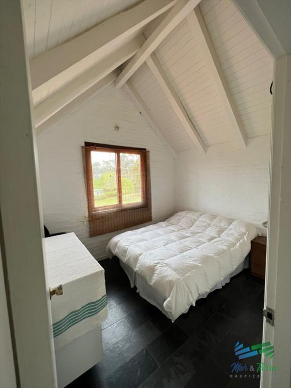 Casa en Barrio privado con piscina y cancha de