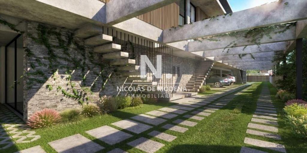 Casa en venta en Punta Ballena sobre calle