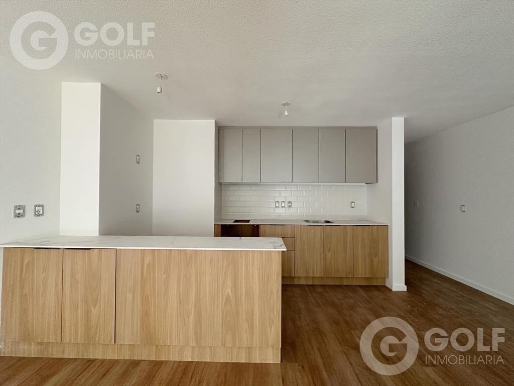 Venta de Loft al frente en Pocitos