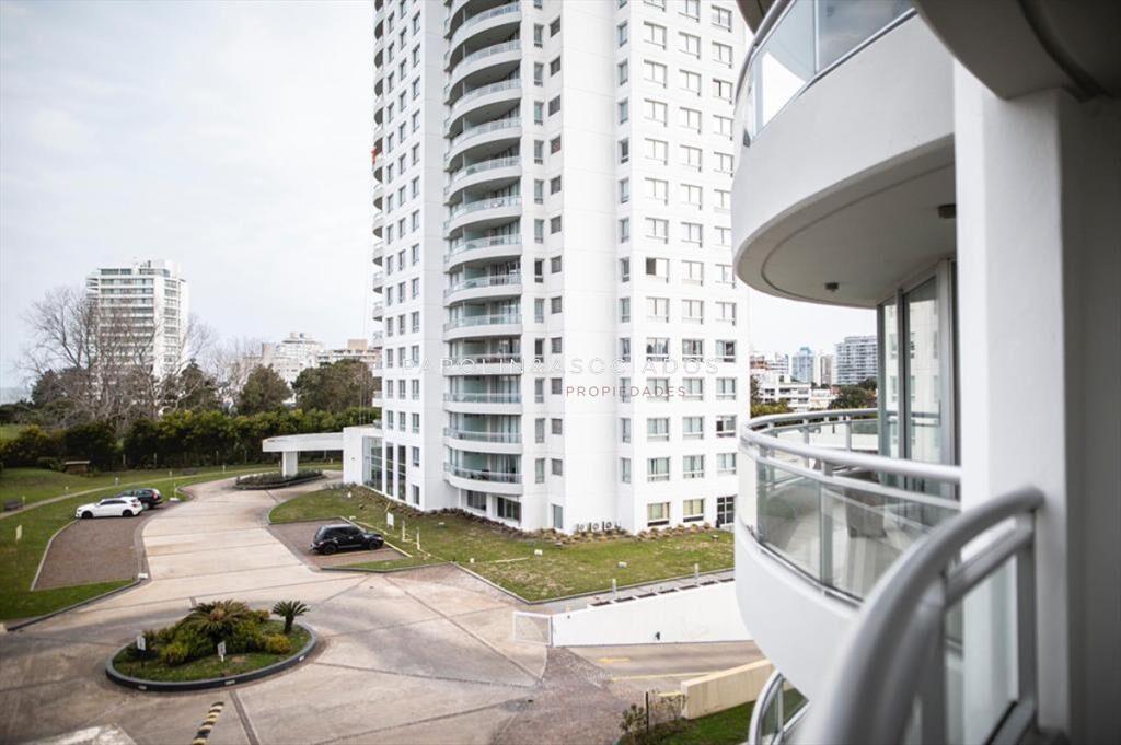 Apartamento en venta en Ocean Drive I, Punta del Este.