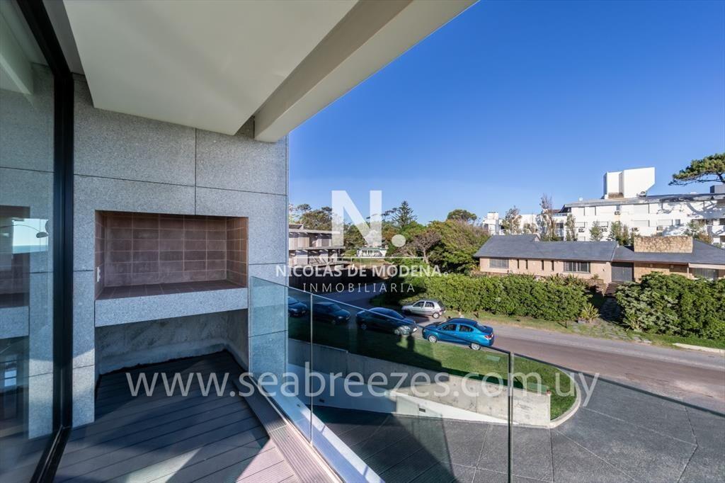 Sea Breezes - Punta del Este - 3 Dormitorios - excelente ub
