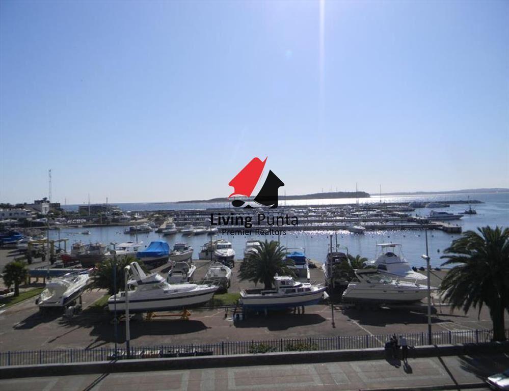 Apartamento en Peninsula, 3 dormitorios *
