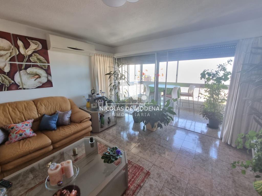 En venta hermoso departamento en Punta del Este.