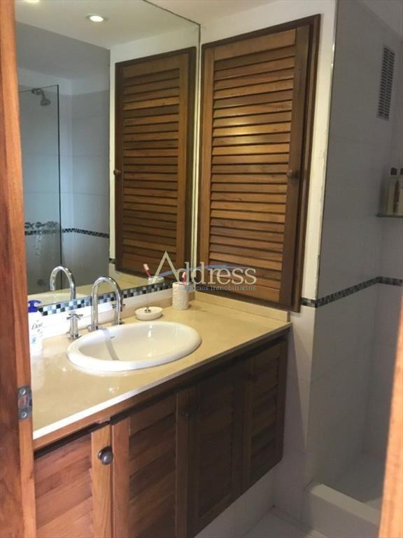 Espectacular departamento en Roosevelt con todos los servic