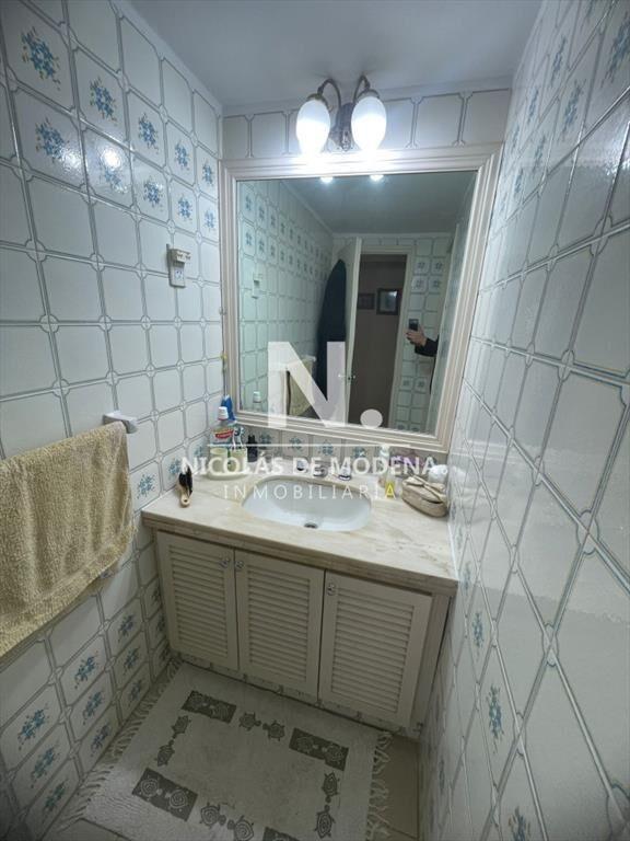Vende piso alto en Roosevelt Center, Punta del